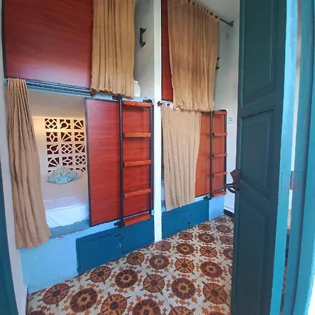 Republica Hostel *